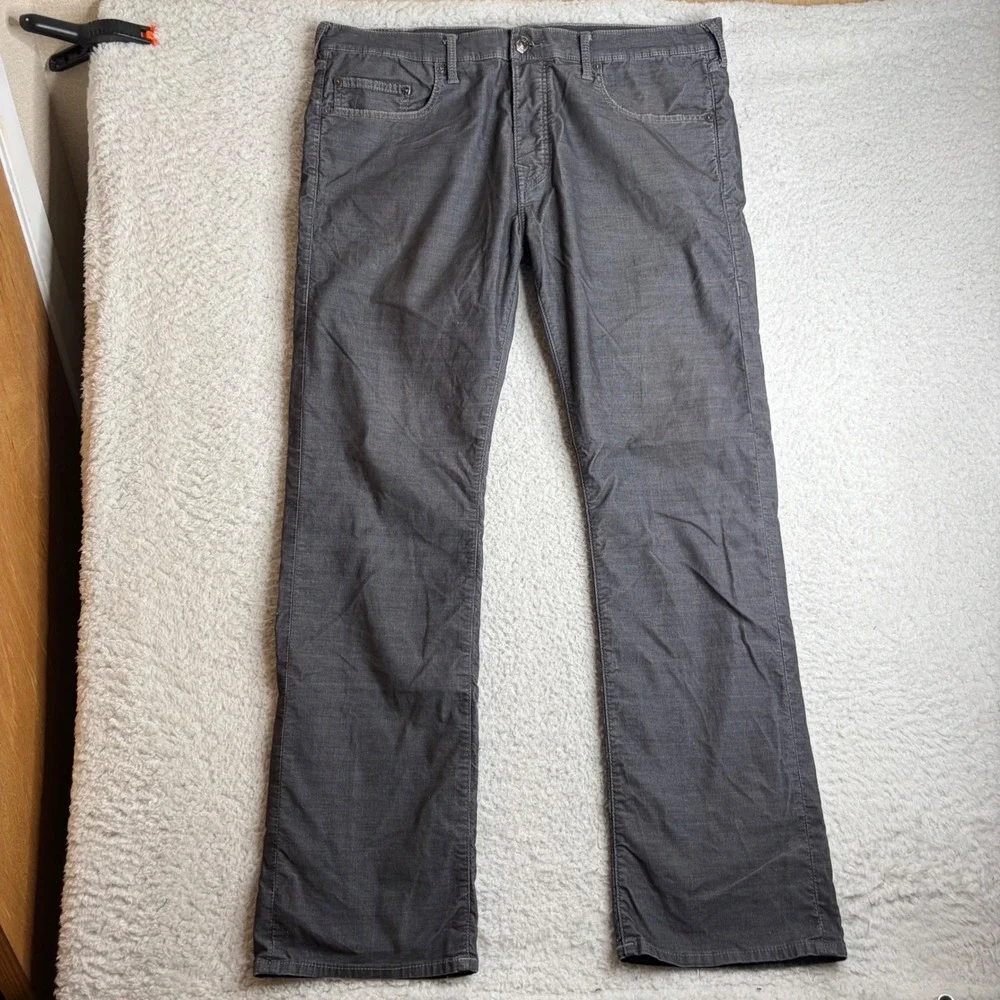True Religion Mens Gray Corduroy Straight Leg Pants Size 38x32 TRBJ Logo Patch